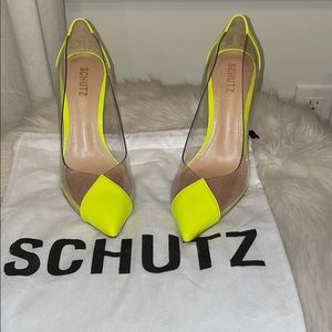 Schutz Cendi Pumps Neon Yellow; never worn